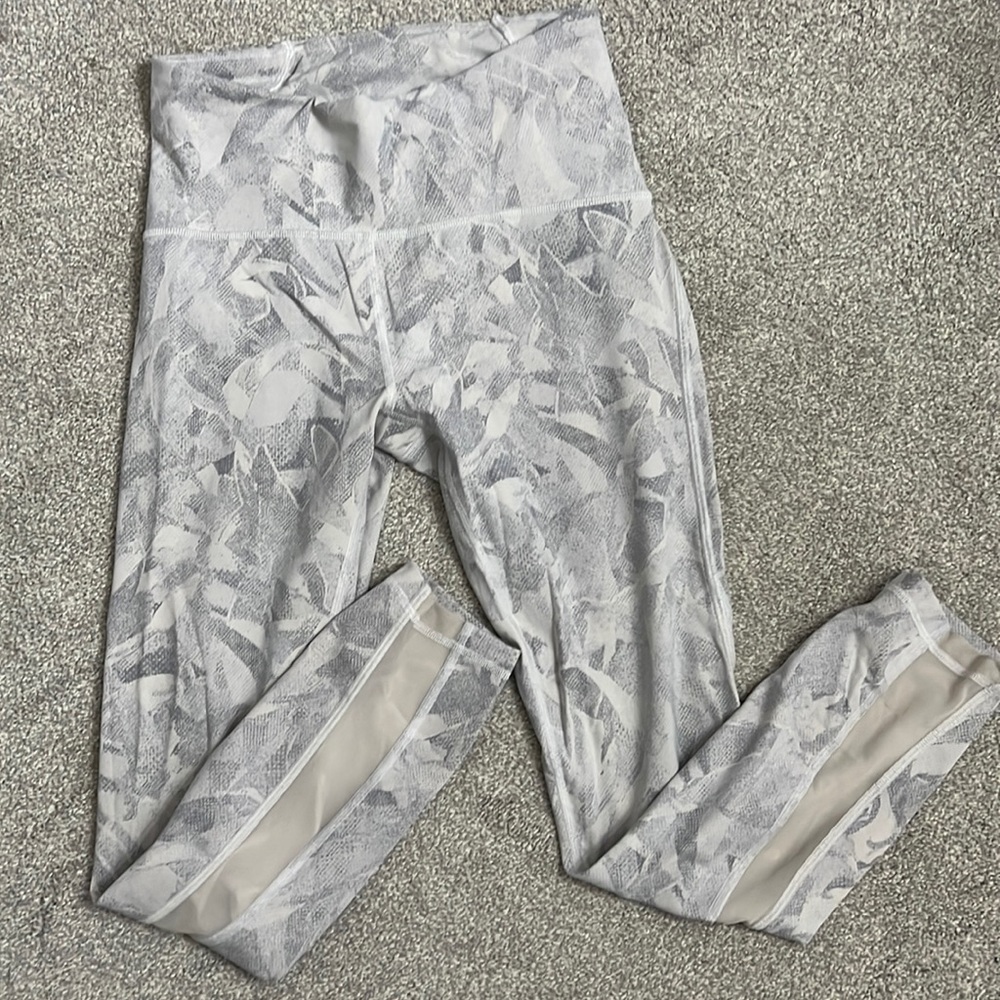 Lululemon 3/4 leggings